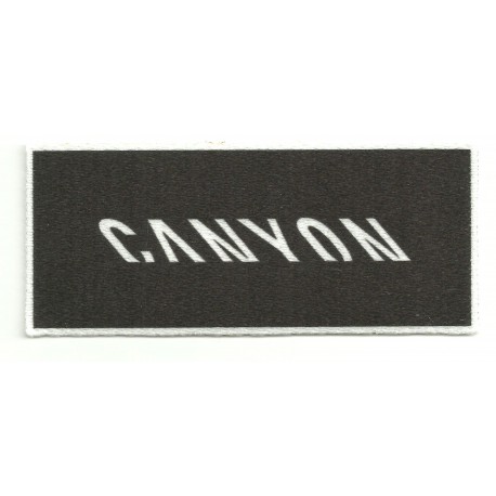 Parche textil CANYON NEGRO 10,5CM X 4,5CM