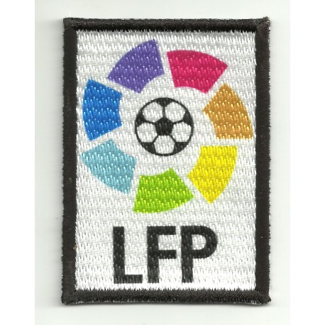 Parche bordado y textil LFP negro 7cm x 10cm