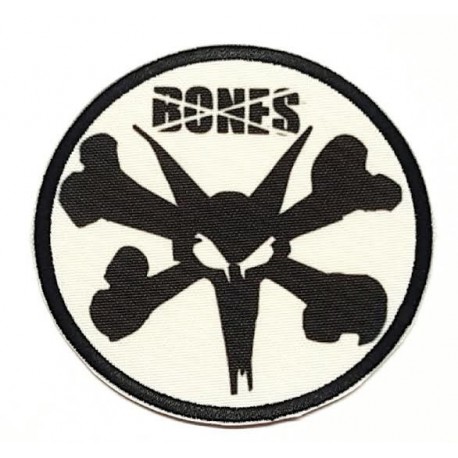  embroidered and textil patch SKULL BONES 7.5cm 