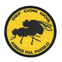 Embroidery and textile patch DEF CON DOS -ARMAS PAL PUEBLO 8cm